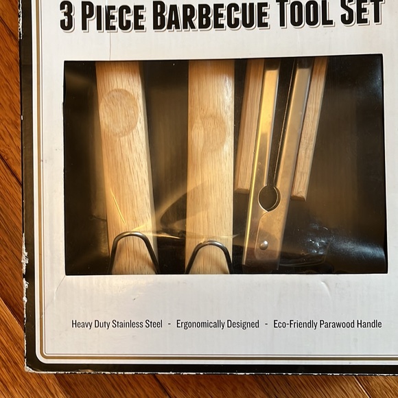 JIM BEAM 3 PIECE BARBECUE TOOL SET - Picture 2 of 7